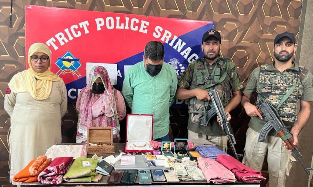 Fraud and Cheating—Two Imposters Manmohan Gangoo and spouse Ayoush Kaul Nabbed for Impersonating as Bureaucrats & Officers