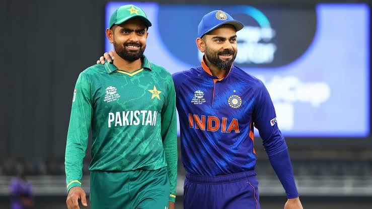 #Babar and #Virat Bonding: Indiaâ€™s Virat Says Pakistanâ€™s Babar Probably â€˜The Top Batterâ€™ Across Formats