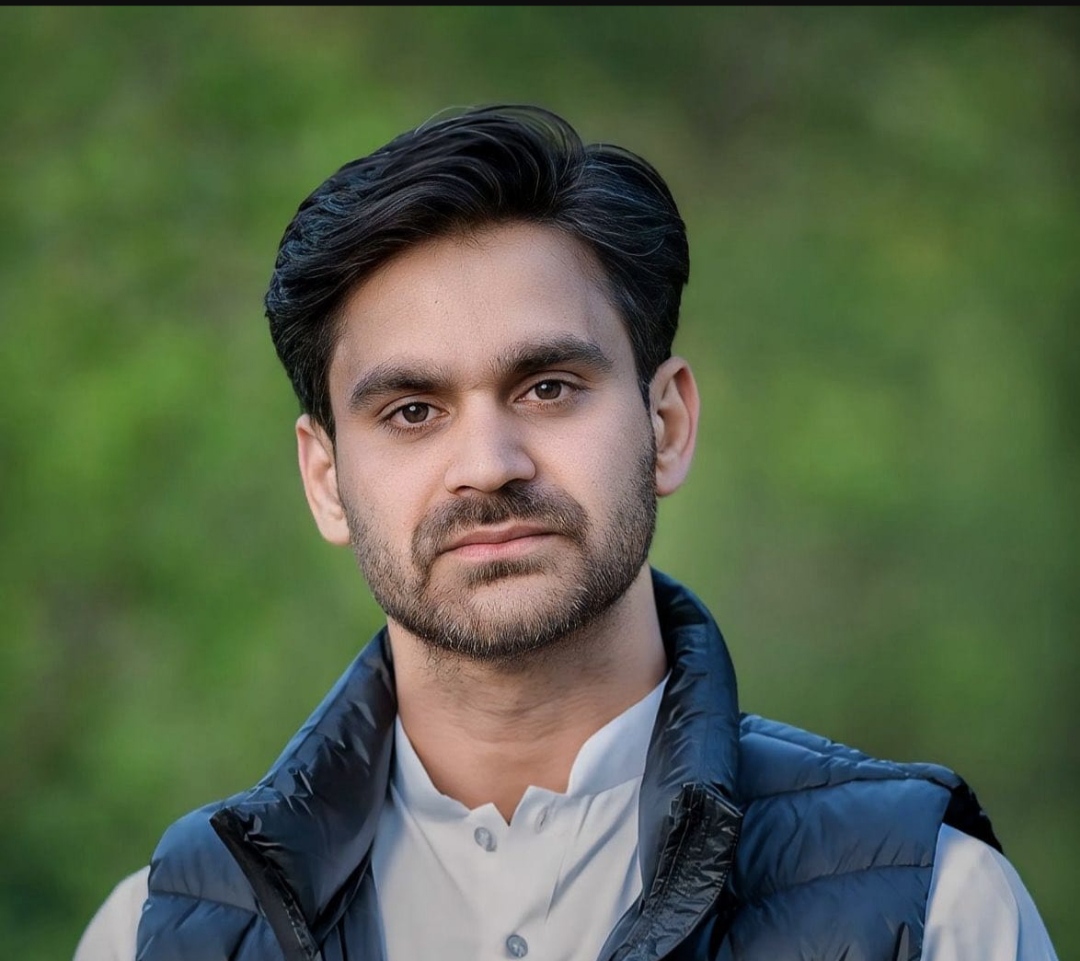Waheed Parra Demands MRI, CT Scan for Pulwama