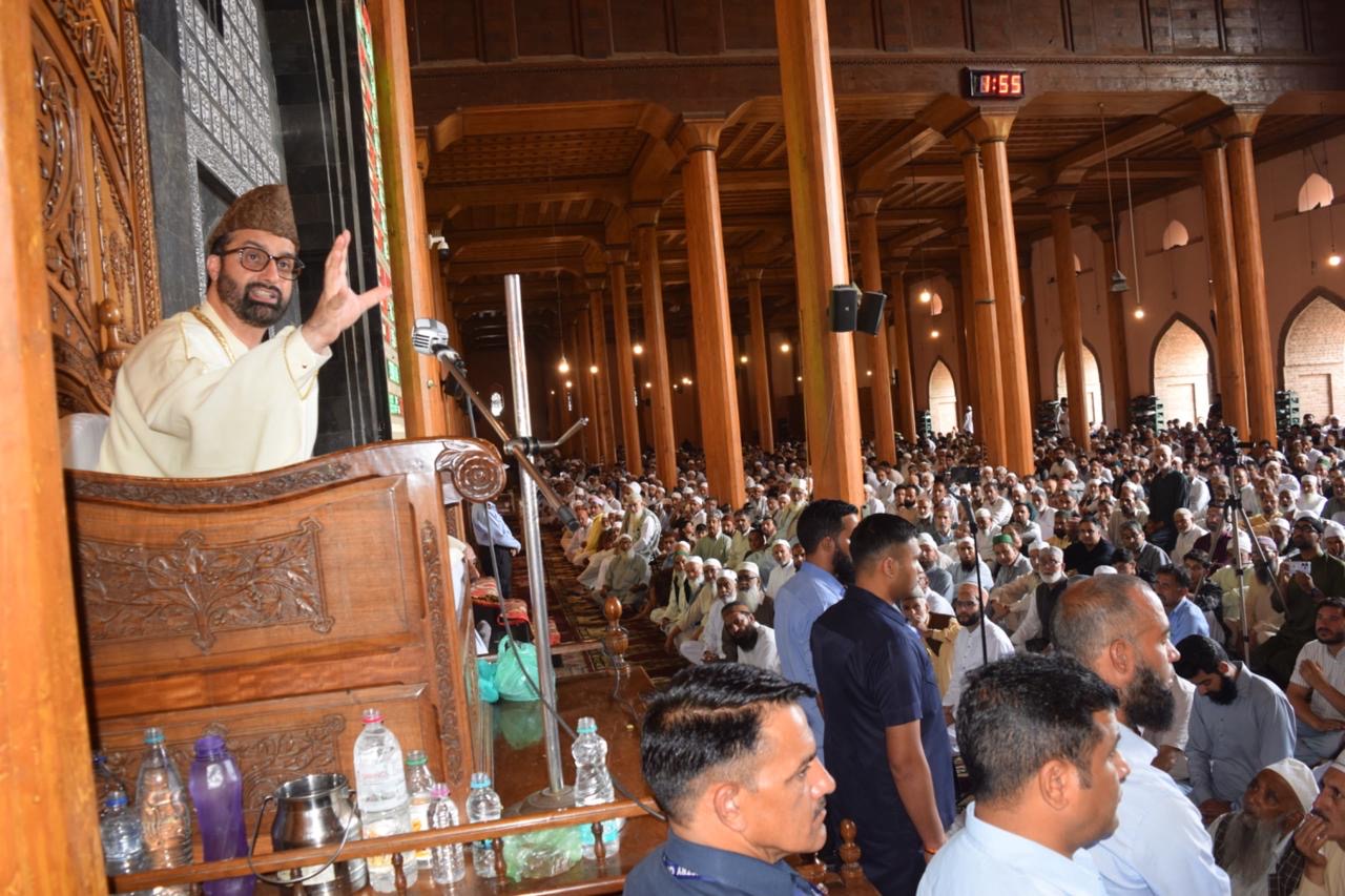 Chief Cleric Mirwaiz Umar Condemns Proposed Relocation of Wine Shops to Residential Areas in Pantha Chowk